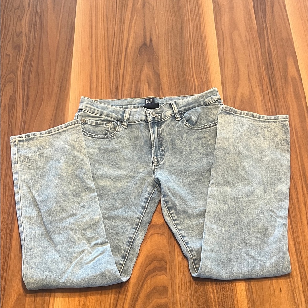 GAP Girls’ Light Blue Jeans with Adjustable Waist, size 14.